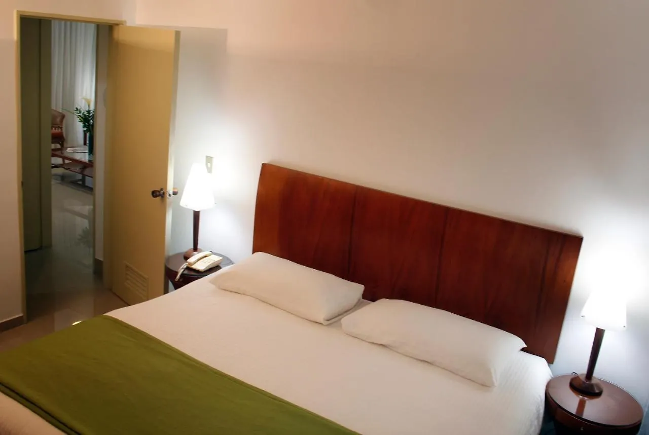 Hotel Altamira Suites Caracas 5*,