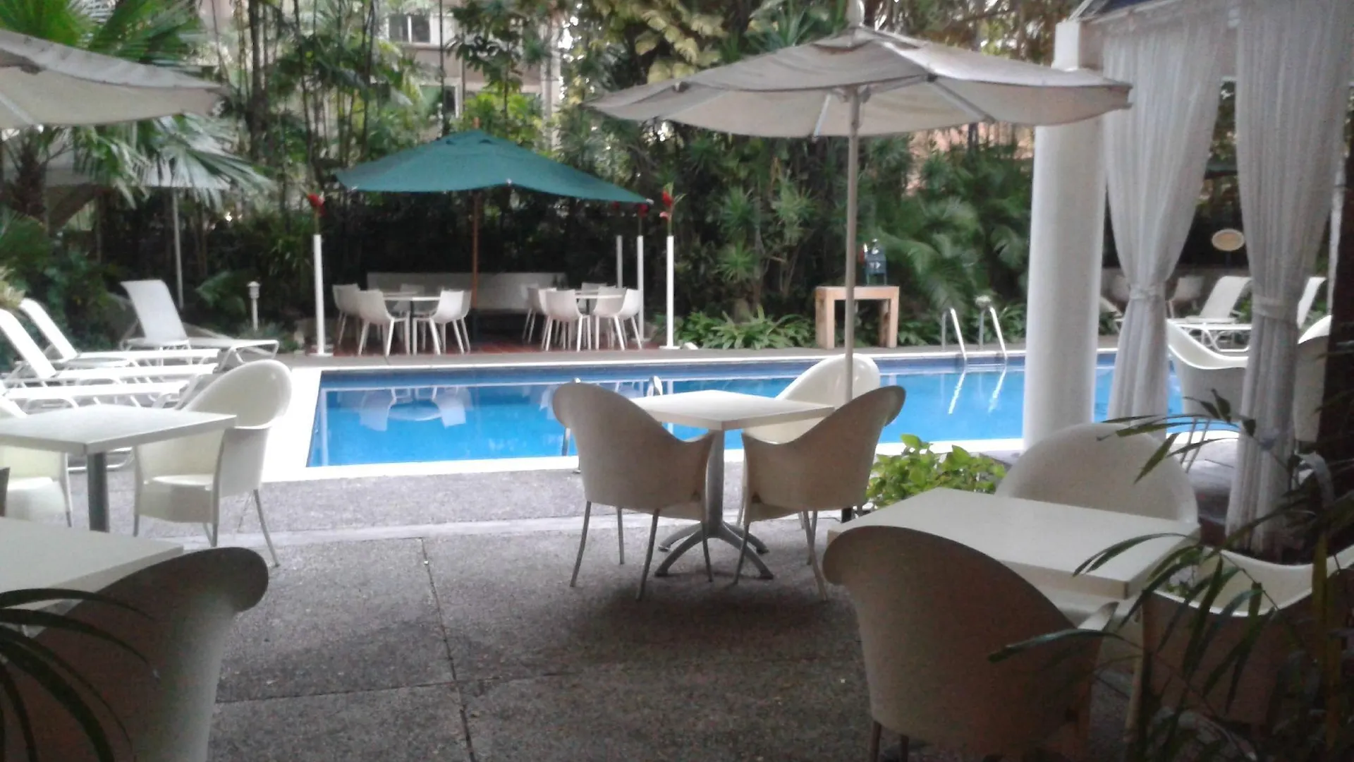 Hotel Altamira Suites Caracas 5*,